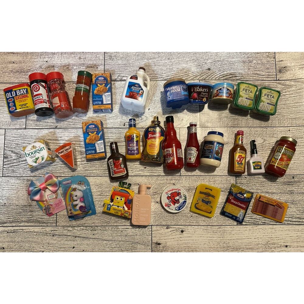 Mini Brands Lot Of 31 Pieces mixed lot